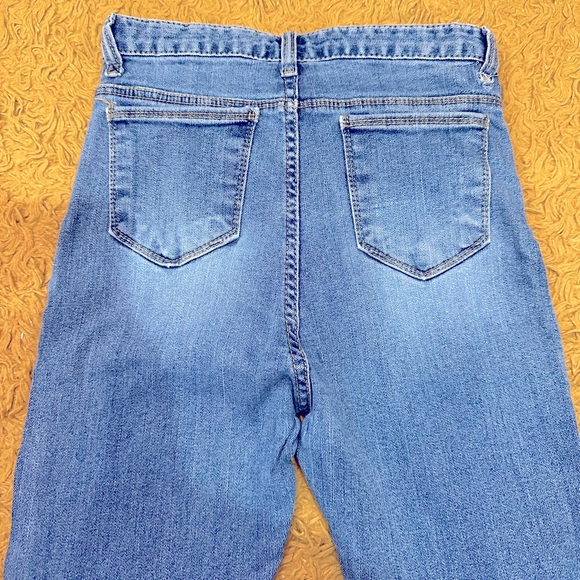 High Rise Blue Jeans - Picture 4 of 5